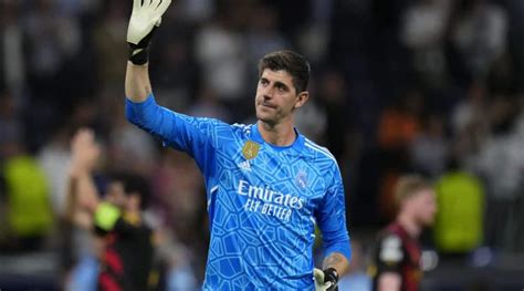 Real Madrid goalkeeper Courtois will need surgery after tearing knee ligament